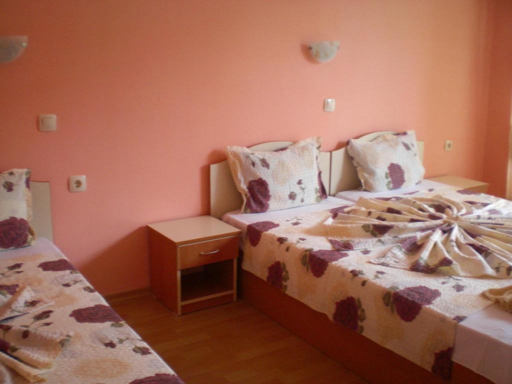 Hotel Sirena Primorsko Rom bilde